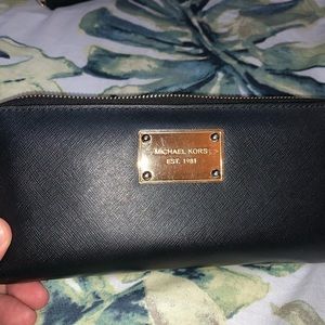 Michael Kors wallet
